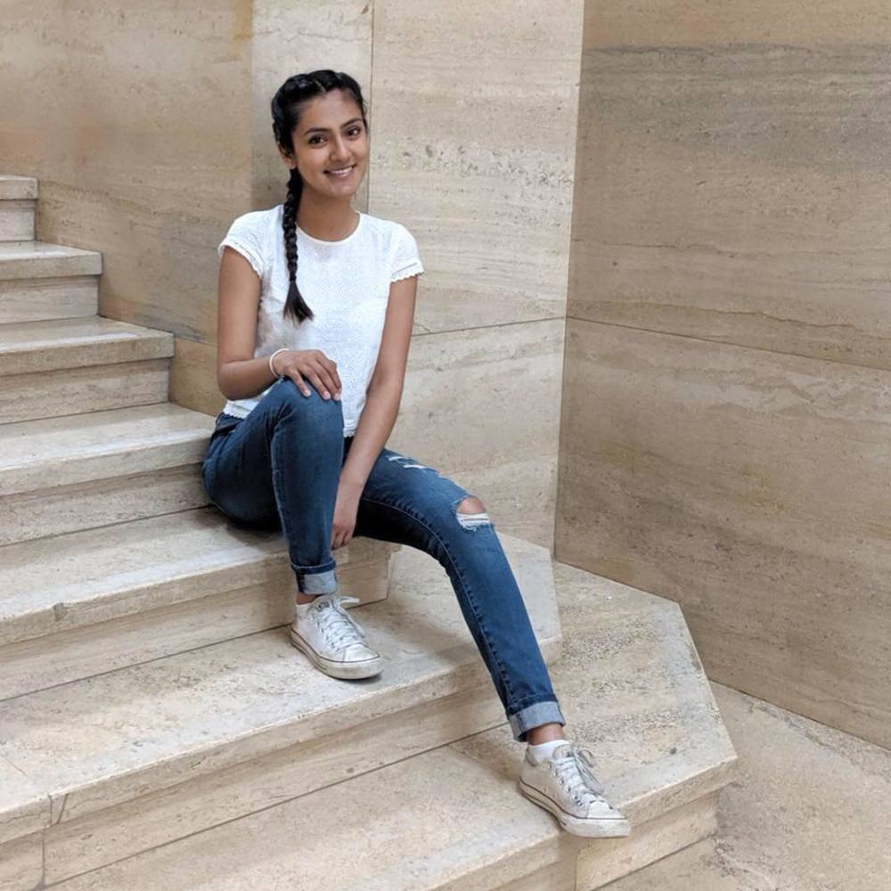 Meet your Posher, Sofia
